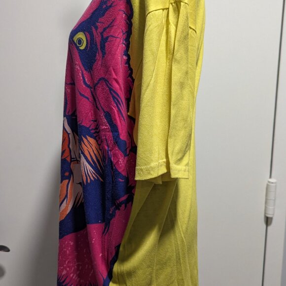 Retro T-Rex Shirt Large — Neon Graphic Dinosaur Tee — Yellow Bold Print - Picture 5 of 8